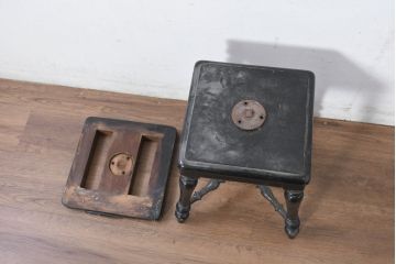 フランスアンティーク　クラシカルな挽き物脚のフレンチ回転スツール(ピアノスツール、イス、回転チェア)(R-082088)