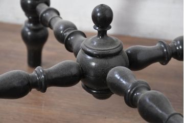 フランスアンティーク　クラシカルな挽き物脚のフレンチ回転スツール(ピアノスツール、イス、回転チェア)(R-082088)