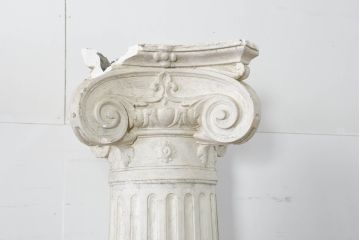 ジャンク品　フランスアンティーク　特大!!　クラシカルな空間を演出する石膏装飾のフレンチピラー2本セット(飾り柱、ディスプレイ、アンティーク柱、ギリシャ柱)(R-082094)