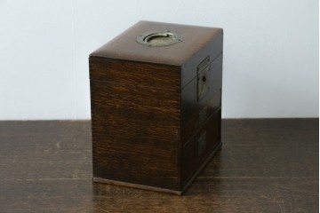 和製アンティーク　希少　上手物　楢(ナラ)材　レトロな雰囲気が素敵な作りの良い薬箱　(R-082099)