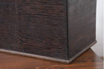 和製アンティーク　希少　上手物　鉄刀木(タガヤサン)　レトロな雰囲気が素敵な作りの良い薬箱(小引き出し、木箱、小物収納箱)(R-082100)