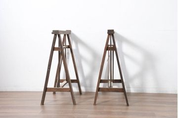 フランスアンティーク　希少!!　使い込まれた風合いが歴史を感じる作りの良い作業台の脚2点セット(ソーホース、SAWHORSE、DIY、材料、テーブル脚、高さ調整可能)(R-082102)