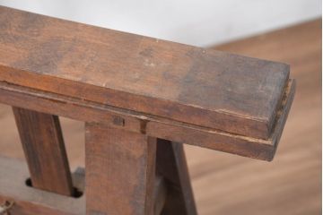 フランスアンティーク　希少!!　使い込まれた風合いが歴史を感じる作りの良い作業台の脚2点セット(ソーホース、SAWHORSE、DIY、材料、テーブル脚、高さ調整可能)(R-082102)