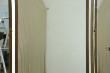 フランスアンティーク　最高級!!　真鍮(しんちゅう)フレームがおしゃれな等身サイズの三面鏡　(R-082103)