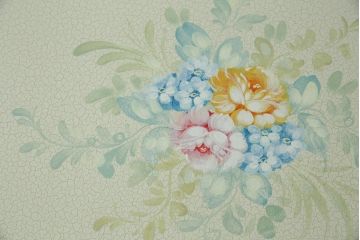 中古　美品!!　イタリア　高級品　高島屋デパート取り扱い　ハンドペイント　ロココ調の装飾が可愛らしいローテーブル(センターテーブル、リビングテーブル)(定価約50万円)(R-082107)