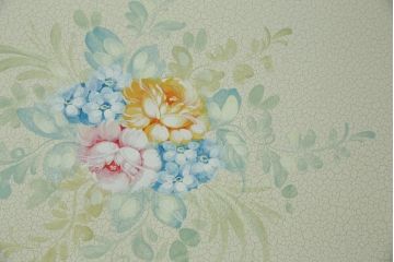 中古　美品!!　イタリア　高級品　高島屋デパート取り扱い　ハンドペイント　ロココ調の装飾が可愛らしいローテーブル(センターテーブル、リビングテーブル)(定価約50万円)(R-082107)