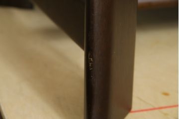 中古　美品　国産職人手作り　アサヒ木工　本革(一部合皮)　安らぎの空間を演出する1人掛けソファ(アームチェア、1Pソファ、一人掛け、レザー)(定価約13万円)(R-082108)