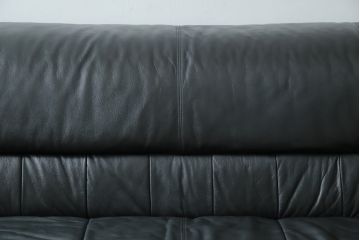 中古　美品　国産職人手作り　アサヒ木工　本革(一部合皮)　安らぎの空間を演出する3人掛けソファ(トリプルソファ、3Pソファ、三人掛け、レザー)(定価約25万円)(R-082110)