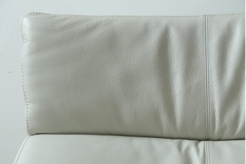 中古　美品　カリモク(karimoku)　ZW7300　本革(レザー)　ずっと座っていたくなるような包容力のある1Pソファ　定価約20万円　(R-082112)