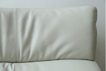 中古　美品　カリモク(karimoku)　ZW7300　本革(レザー)　ずっと座っていたくなるような包容力のある1Pソファ　定価約20万円　(R-082112)