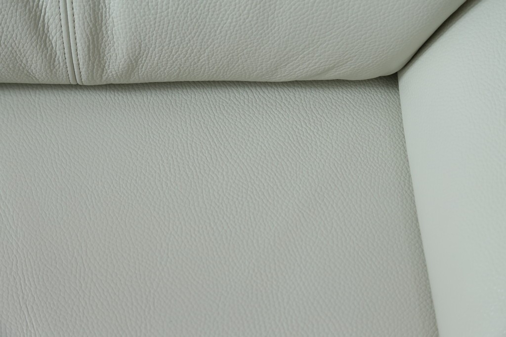 中古　美品　カリモク(karimoku)　ZW7300　本革(レザー)　ずっと座っていたくなるような包容力のある1Pソファ　定価約20万円　(R-082112)