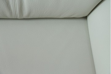 中古　美品　カリモク(karimoku)　ZW7300　本革(レザー)　ずっと座っていたくなるような包容力のある1Pソファ　定価約20万円　(R-082112)
