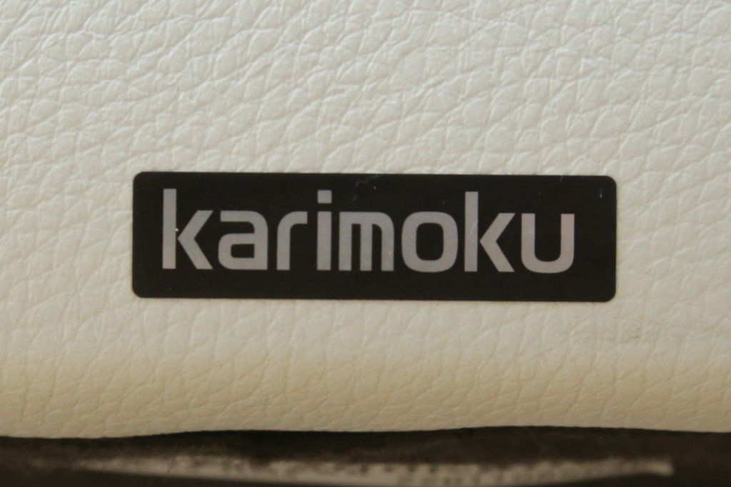 中古　美品　カリモク(karimoku)　ZW7300　本革(レザー)　ずっと座っていたくなるような包容力のある1Pソファ　定価約20万円　(R-082112)