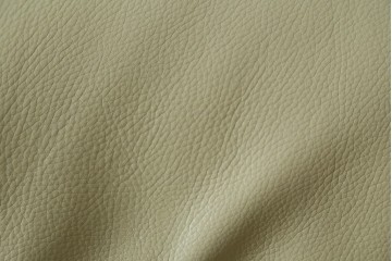 中古　美品　イタリア　IDC大塚家具取り扱い　Poltromec(ポルトロメック)　ジェミニシリーズ　本革(レザー)　洗練されたデザインのモダンでスタイリッシュな2.5人掛けソファ　定価約80万円　(R-082113)