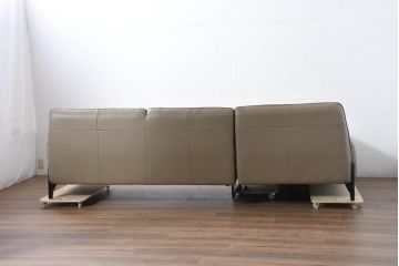 中古　超美品　使用感ほぼなし　IDC大塚家具取り扱い　FaBBRica(ファブリカ)　ゆったりとくつろげるL字型3Pカウチソファ(三人掛け、3Pソファ、トリプルソファ、コーナーソファ)(定価約55万円)(R-082115)