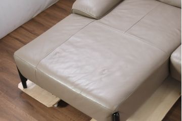 中古　超美品　使用感ほぼなし　IDC大塚家具取り扱い　FaBBRica(ファブリカ)　ゆったりとくつろげるL字型3Pカウチソファ(三人掛け、3Pソファ、トリプルソファ、コーナーソファ)(定価約55万円)(R-082115)
