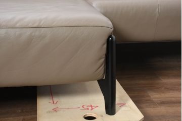 中古　超美品　使用感ほぼなし　IDC大塚家具取り扱い　FaBBRica(ファブリカ)　ゆったりとくつろげるL字型3Pカウチソファ(三人掛け、3Pソファ、トリプルソファ、コーナーソファ)(定価約55万円)(R-082115)
