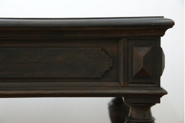 フランスアンティーク　上手物　高級品!!　上品で凝ったデザインが魅力的なダイニングテーブル　(R-082118)