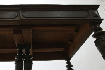 フランスアンティーク　上手物　高級品!!　上品で凝ったデザインが魅力的なダイニングテーブル　(R-082118)