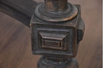 フランスアンティーク　上手物　高級品!!　上品で凝ったデザインが魅力的なダイニングテーブル(2人掛け、4人掛けテーブル)(R-082118)