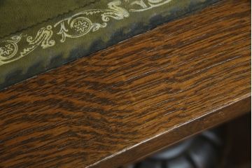 イギリスアンティーク　オーク材　存在感のあるバルボスレッグが魅力的な引き出し付きレザートップ大型デスク(ダイニングテーブル、食卓、4人掛け、6人掛け、英国)(R-082119)