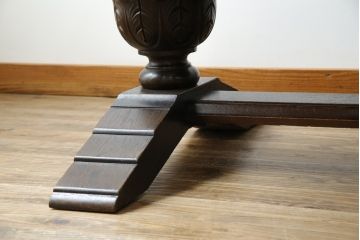 イギリスアンティーク　オーク材　存在感のあるバルボスレッグが魅力的な引き出し付きレザートップ大型デスク(ダイニングテーブル、食卓、4人掛け、6人掛け、英国)(R-082119)