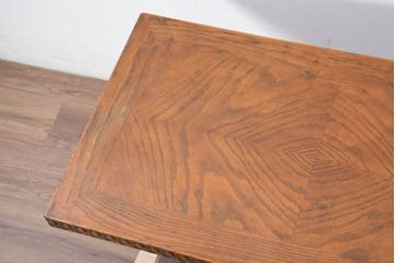 イギリスアンティーク　オーク材　天板のデザインとバルボスレッグが目を引くコーヒーテーブル(ローテーブル、センターテーブル、リビングテーブル、英国)(R-082120)