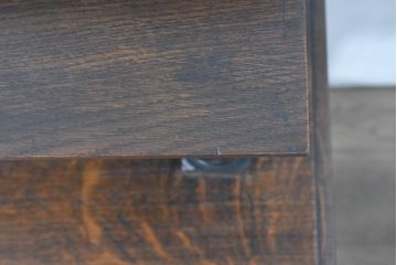 イギリスアンティーク　オーク材　気品漂うデザインとバルボスレッグが魅力的なサイドボード(コンソールテーブル、キャビネット、飾り台、机、ワークデスク、在宅用、在宅ワーク用、英国)(R-082121)