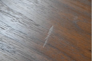 中古　飛騨高山　家具ブランド　シラカワ(shirakawa)　ハルス(Hals)　ウォールナット材　シンプルで洗練されたデザインのダイニングテーブル　定価約22万円　(R-082125)