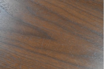中古　飛騨高山　家具ブランド　シラカワ(shirakawa)　ハルス(Hals)　ウォールナット材　シンプルで洗練されたデザインのダイニングテーブル　定価約22万円　(R-082125)
