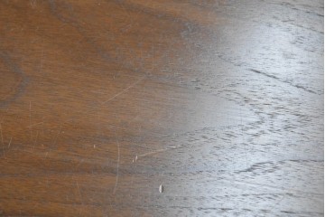 中古　飛騨高山　家具ブランド　シラカワ(shirakawa)　ハルス(Hals)　ウォールナット材　シンプルで洗練されたデザインのダイニングテーブル　定価約22万円　(R-082125)