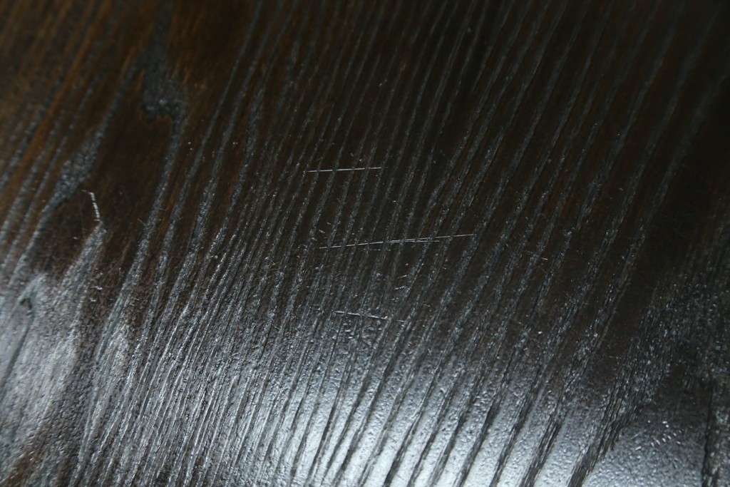 中古　美品　水屋の匠　久遠　栗材　くっきりとした木目を楽しめるアンティーク調丸型ちゃぶ台　(R-082126)