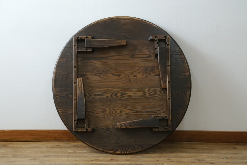 中古　美品　水屋の匠　久遠　栗材　くっきりとした木目を楽しめるアンティーク調丸型ちゃぶ台　(R-082126)