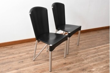 中古　ドイツ　IDC大塚家具取り扱い　高級家具メーカー　Ronald Schmitt(ロナルドシュミット)　極厚本革(レザー)　スタイリッシュなデザインが美しいダイニングチェア2脚セット(アームレスチェア、イス、椅子、バラ売り可能)(定価2脚で約22万円)(R-082127)