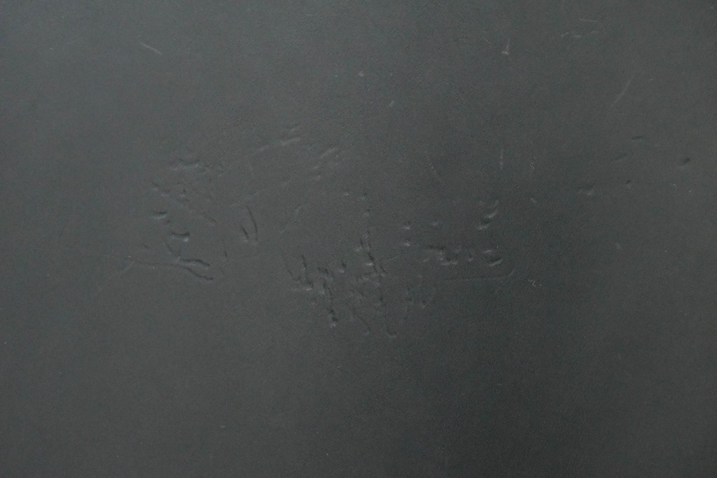 中古　ドイツ　IDC大塚家具取り扱い　高級家具メーカー　Ronald Schmitt(ロナルドシュミット)　極厚本革(レザー)　スタイリッシュなデザインが美しいダイニングチェア2脚セット(アームレスチェア、イス、椅子、バラ売り可能)(定価2脚で約22万円)(R-082127)