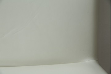 中古　B&B Italia(ビーアンドビー イタリア)　SEDIA SOLO(セディア ソロ)　Antonio Citterio(アントニオチッテリオ)　本革(レザー)　シンプルで無駄のないフォルムのダイニングチェア　定価約17万円相当　(R-082128)