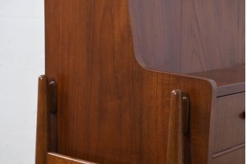 デンマークビンテージ　オークレッグ　ローズウッド?　チーク材　クラシカルな雰囲気を盛り立てるライティングビューロー(ワークデスク、在宅ワーク、在宅用、簿記机、ヴィンテージ)(R-082141)