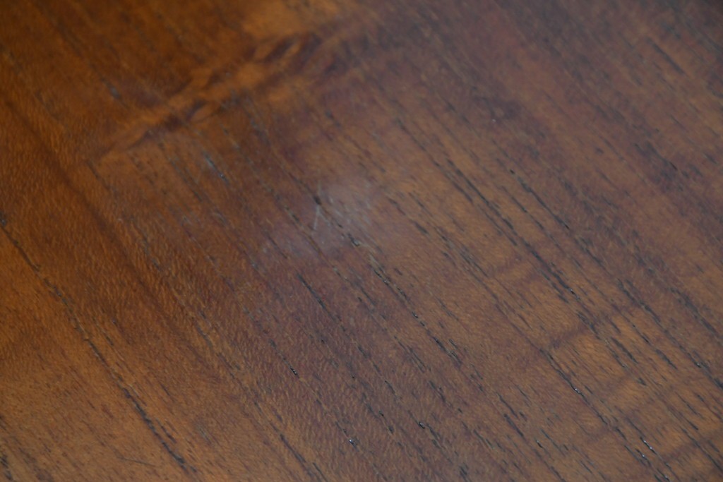 デンマークビンテージ　オークレッグ　ローズウッド?　チーク材　クラシカルな雰囲気を盛り立てるライティングビューロー　(R-082141)