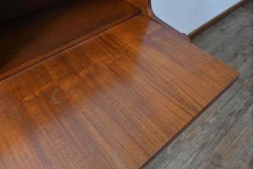 デンマークビンテージ　オークレッグ　ローズウッド?　チーク材　クラシカルな雰囲気を盛り立てるライティングビューロー　(R-082141)