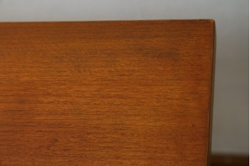 和製ヴィンテージ　天童木工(Tendo)　名作!!　洗練されたデザインがお洒落!!北欧スタイルにおすすめのチーク材製デスク　(R-082142)