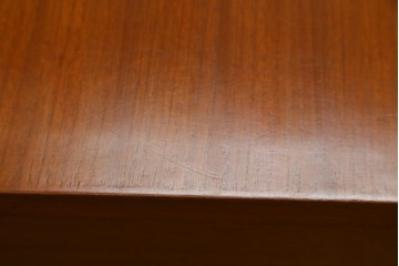 和製ヴィンテージ　天童木工(Tendo)　名作!!　洗練されたデザインがお洒落!!北欧スタイルにおすすめのチーク材製デスク　(R-082142)