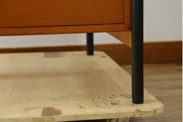 和製ヴィンテージ　天童木工(Tendo)　名作!!　洗練されたデザインがお洒落!!北欧スタイルにおすすめのチーク材製デスク　(R-082142)