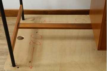 和製ヴィンテージ　天童木工(Tendo)　名作!!　洗練されたデザインがお洒落!!北欧スタイルにおすすめのチーク材製デスク　(R-082142)