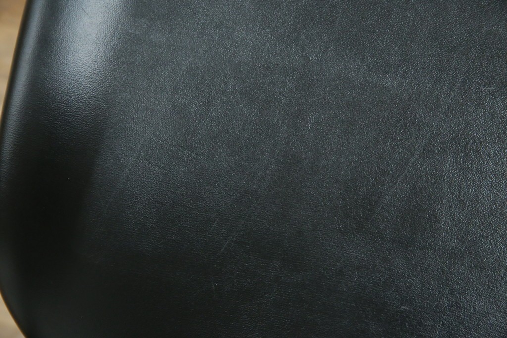 和製ビンテージ　美品　剣持勇デザイン　天童木工　カブトチェア　ヴィンテージスタイルのお部屋作りに活躍する男前なデスクチェア　(R-082143)