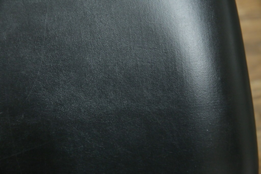 和製ビンテージ　美品　剣持勇デザイン　天童木工　カブトチェア　ヴィンテージスタイルのお部屋作りに活躍する男前なデスクチェア　(R-082143)