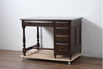 中古　松本民芸家具　T型片袖机　美しい木目とクラシカルな佇まいが魅力的なデスク(机、ワークデスク、在宅用、在宅ワーク用)(定価約42万円)(R-082144)