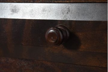 中古　松本民芸家具　T型片袖机　美しい木目とクラシカルな佇まいが魅力的なデスク(机、ワークデスク、在宅用、在宅ワーク用)(定価約42万円)(R-082144)