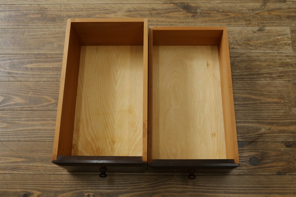 中古　松本民芸家具　T型片袖机　美しい木目とクラシカルな佇まいが魅力的なデスク　定価約42万円　(R-082144)