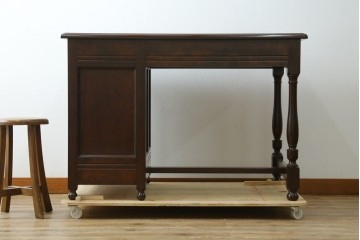 中古　松本民芸家具　T型片袖机　美しい木目とクラシカルな佇まいが魅力的なデスク　定価約42万円　(R-082144)