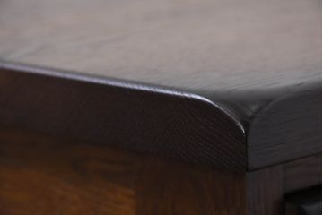 中古　インテリアえぞ(EZO)　クレア(CREA)　深みのある色合いと堂々とした佇まいが魅力的なローボード(TV台、TVボード、リビングボード、収納棚、戸棚)(定価約16万円)(R-082146)